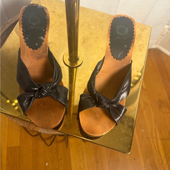 Yellow Box Black and Brown Mules Comfortable Slip-On Design - Picture 2 of 9